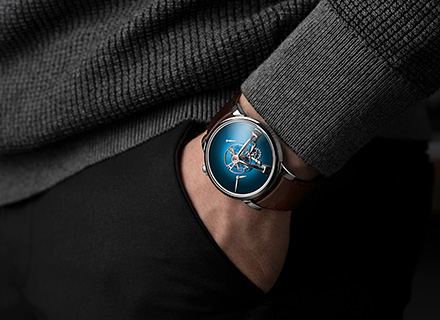 LM101 MB&F x H.MOSER Blue<br>Wristshot